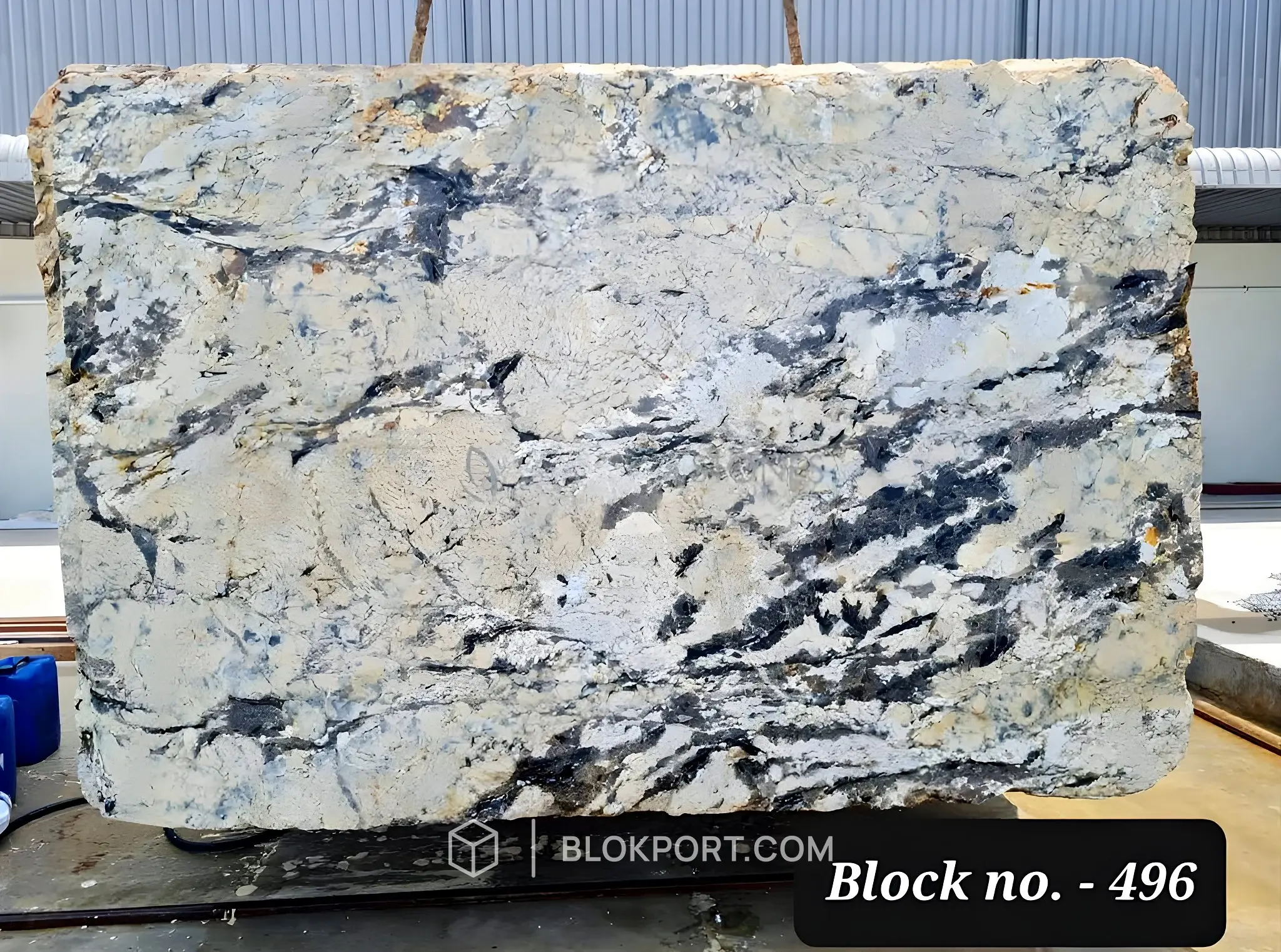 Glacier White Granite, photo 1 of 2