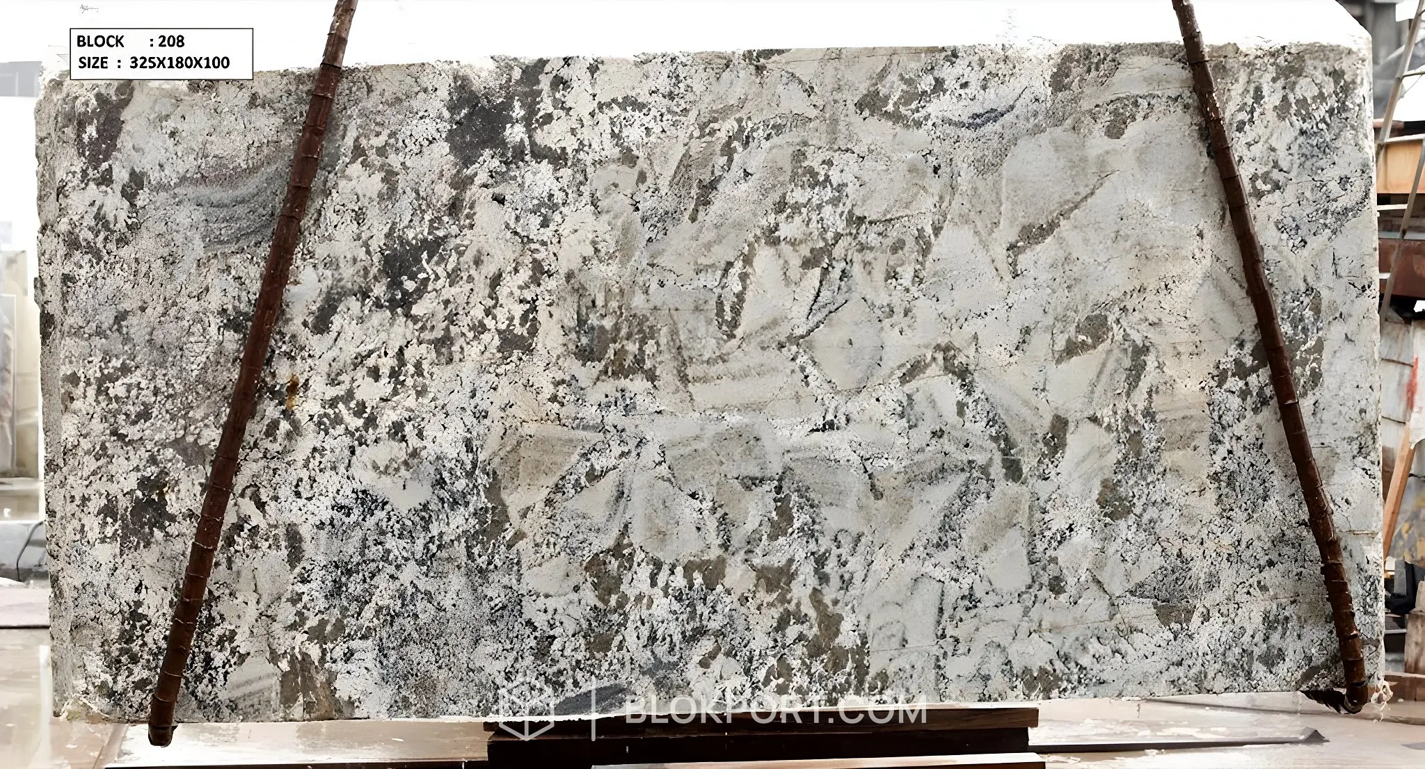 Azul Nova Granite, photo 1 of 2