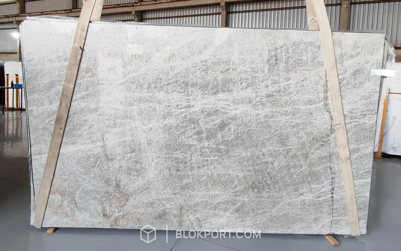 Perla Venata Polished Quartzite, photo 1 of 1