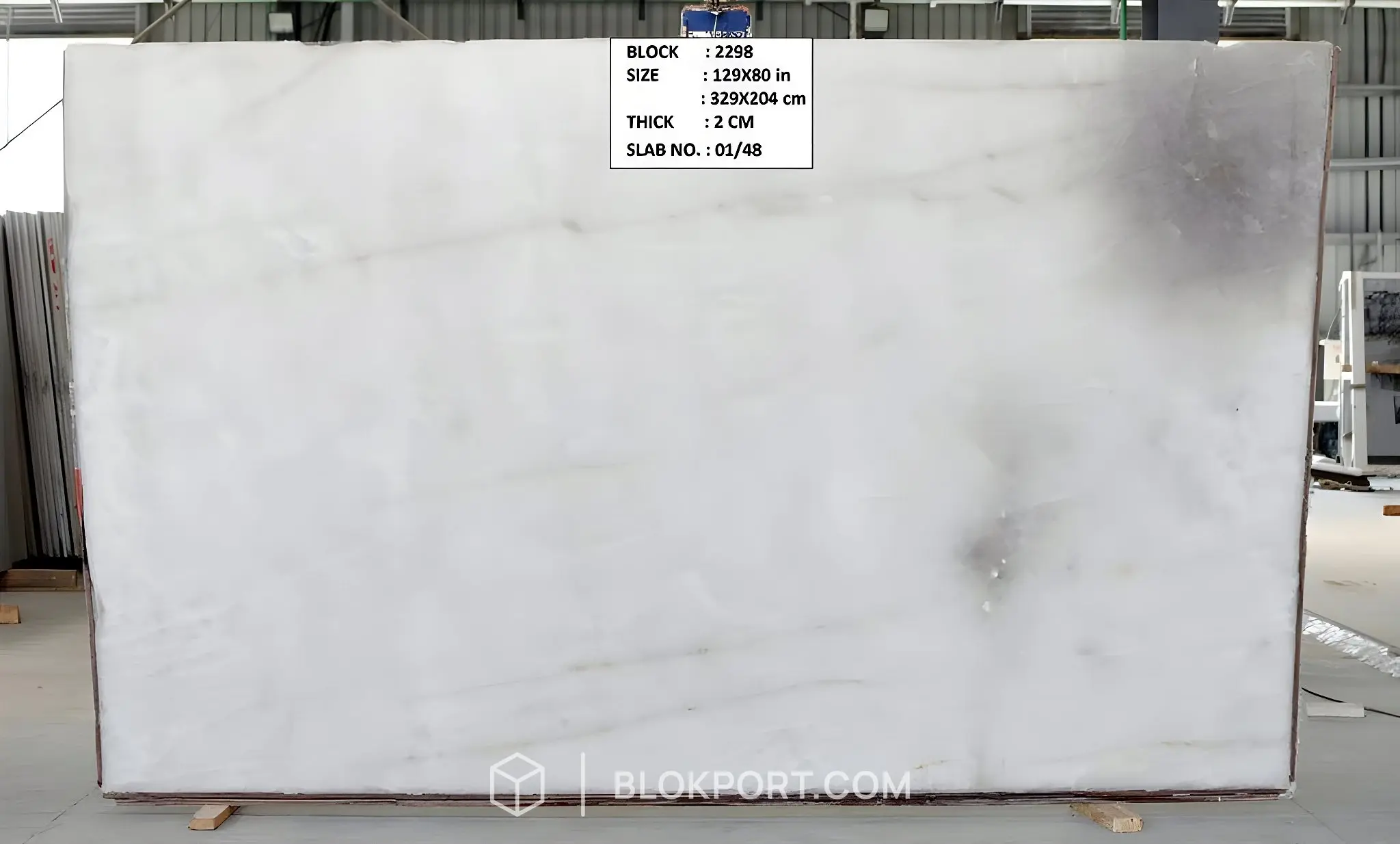 Crystallo Bianco Polished Semi-precious Stone, photo 1 of 8