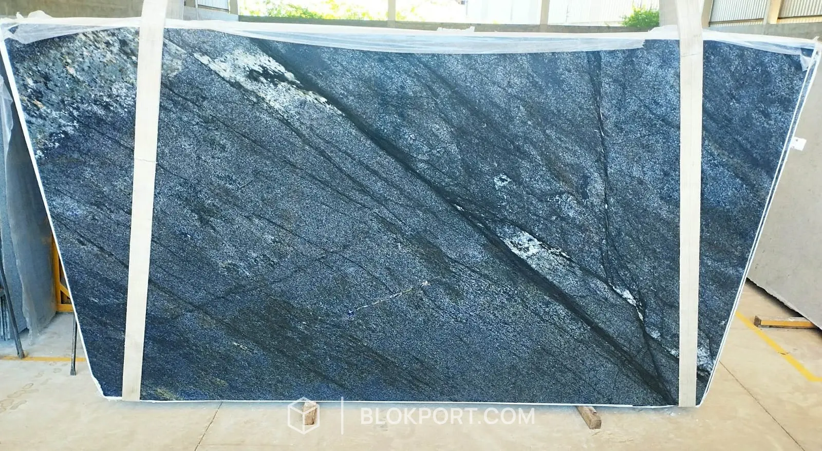 Sodalite Baia Polished, photo 1 of 2