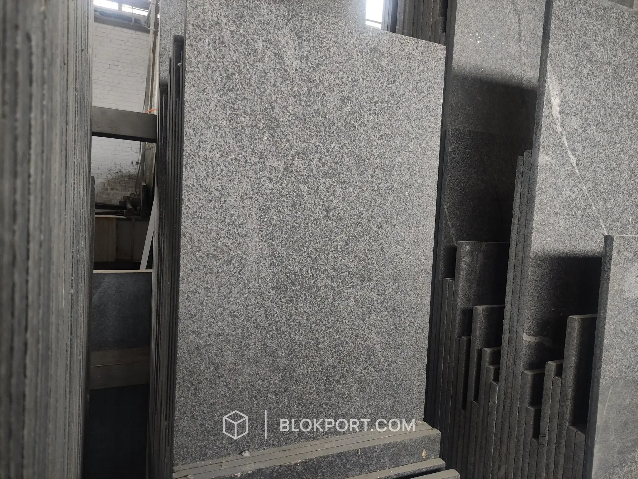 Tiger Black Flamed Granite, photo 1 of 2