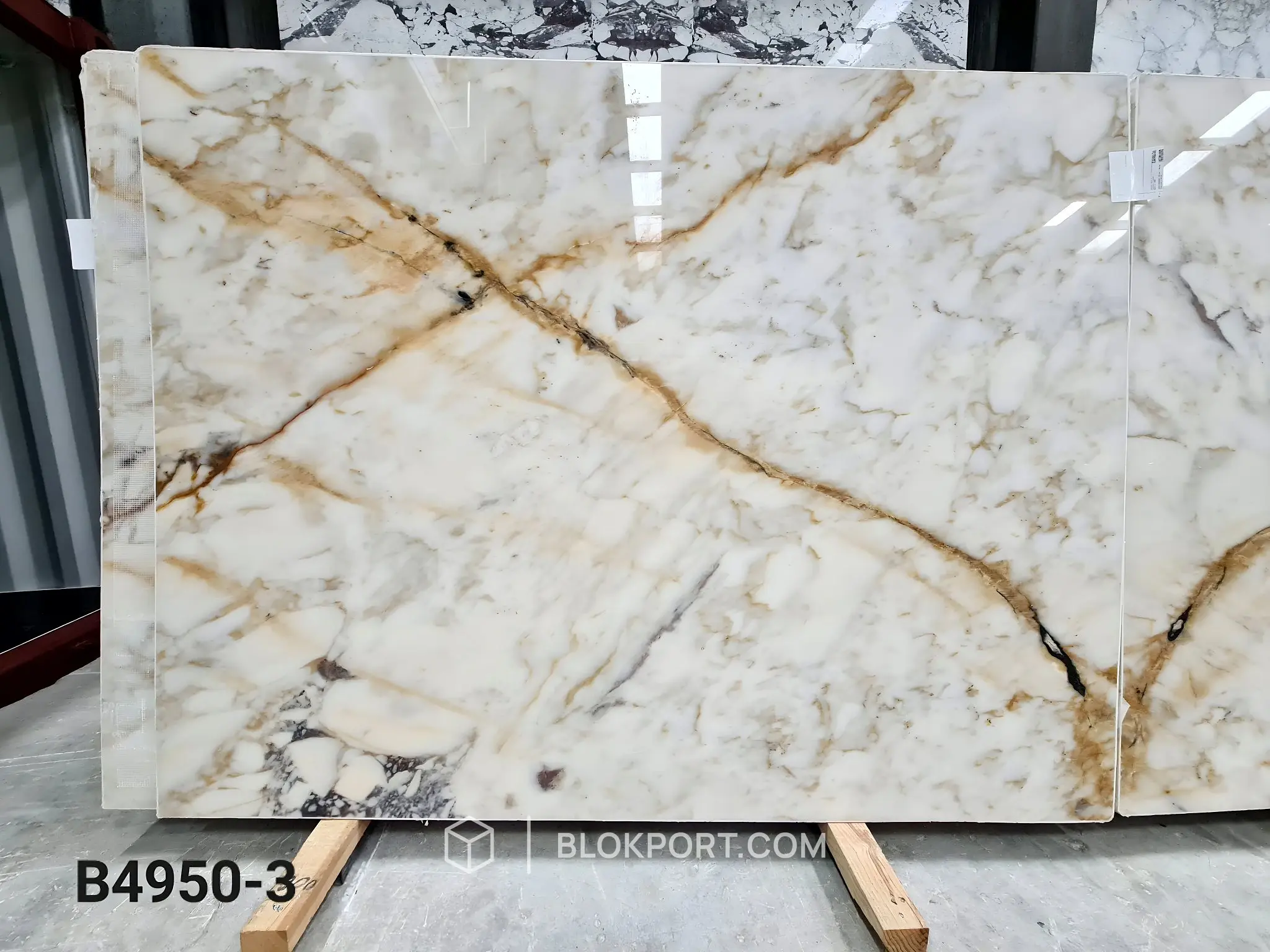 Afyon Sugar Violet Polished Marble, photo 1 of 7