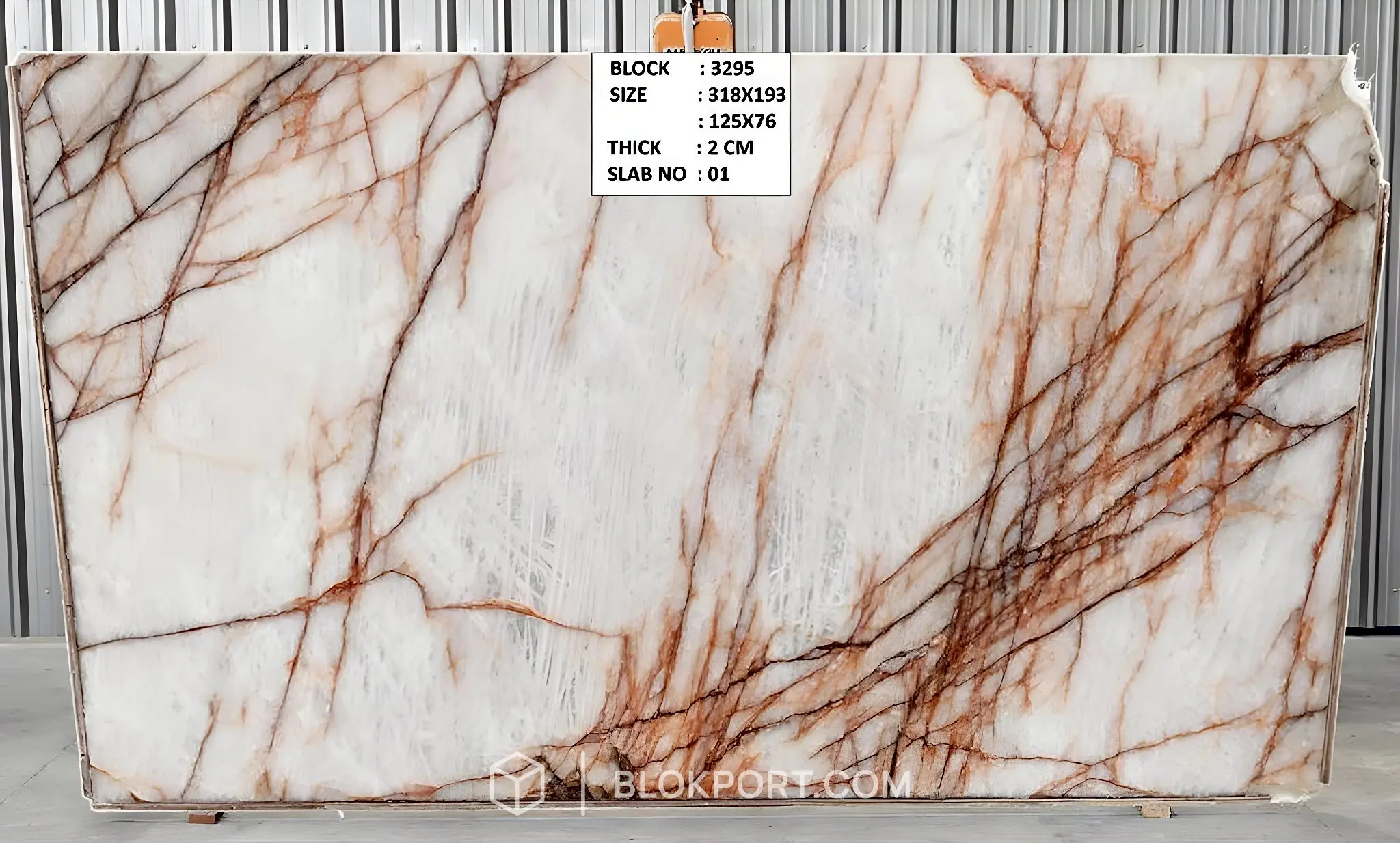 Crystallo Roso Polished Quartzite, photo 1 of 7